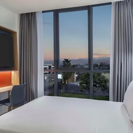 Hotel Hampton By Hilton Antalya Airport Exterior foto